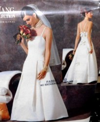 2527 Vogue Vera Wang Exquisite Strappy Pleat Flare Bridal Floor Gown Pattern 18-22 Uncut or 12-16 Cut choice